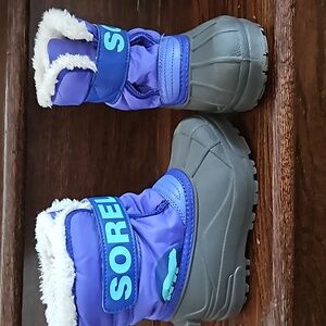 Kids winter/snow boots